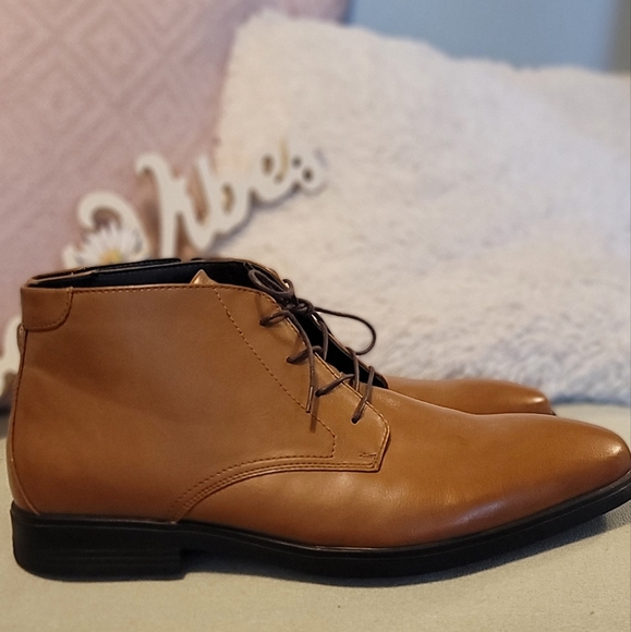 New Never Worn Dress Boots - Picture 3 of 8